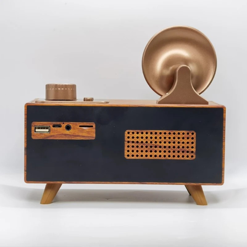 stare radio mini male drevene retro vintage styl dizajn