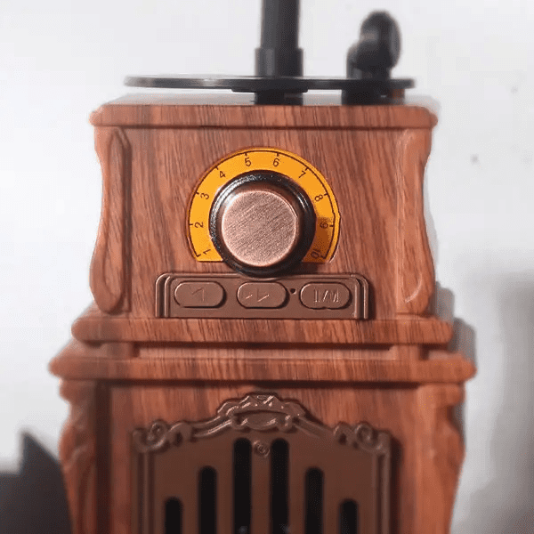 Vintage rádio AM/FM drevene z dreva imitacia gramofon